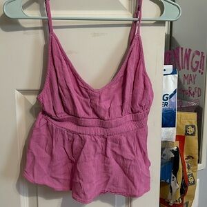 Beautiful Oneill tank top.